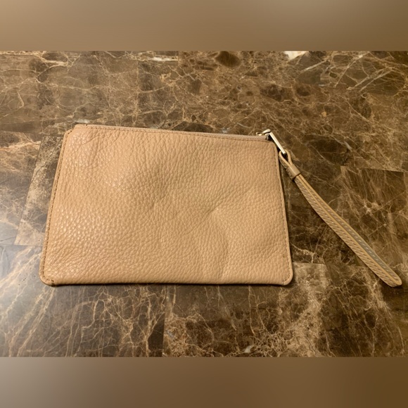 COLE HAAN Mens Medium Zip Pouch Jitney II Sandstone Tan Leather Wallet Wrist - Picture 2 of 10